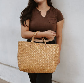 Isla Woven Handbag